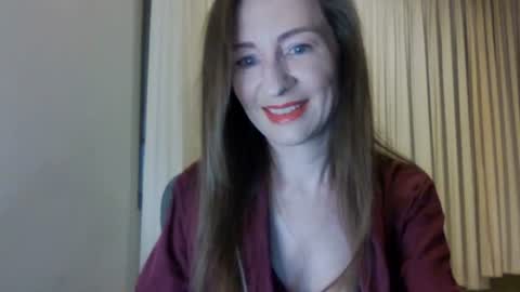 sweet_poeme online show from June 2026 12:30:02 PM