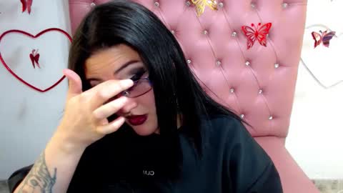 sweet_poison_666 online show from January 2026 11:42:02 PM