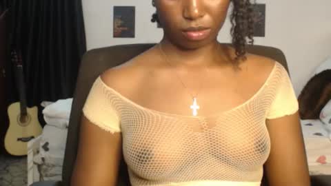 Nancy online show from November 2025 08:08:02 PM