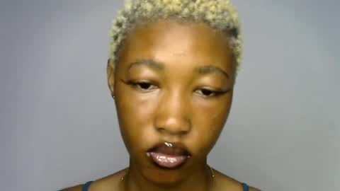 sweet girl online show from June 2026 04:11:02 AM