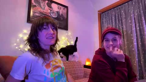 Snapshot of sweet_ramona chatting on December 2025 02:06:02 AM Ramona online show from December 2025 02:06:02 AM