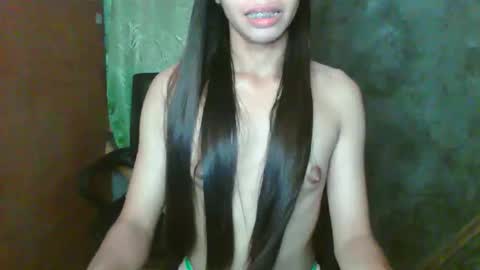 Snapshot of sweet_reyan2003 chatting on May 2026 07:05:02 AM REYAN online show from May 2026 07:05:02 AM