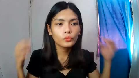 sweet_roela online show from July 2026 06:51:01 AM