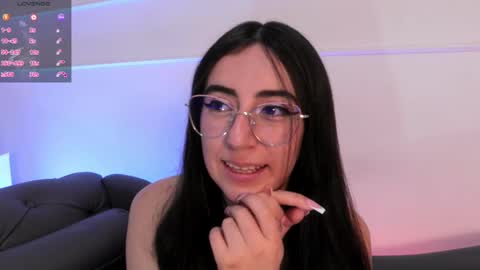 Snapshot of sweet_sammy_7 chatting on March 2025 09:56:01 AM Sammy Lauren online show from March 2025 09:56:01 AM