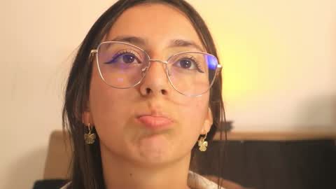 Sammy Lauren online show from February 2026 09:35:01 PM