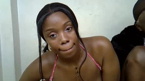 Elina online show from February 2026 03:44:02 PM