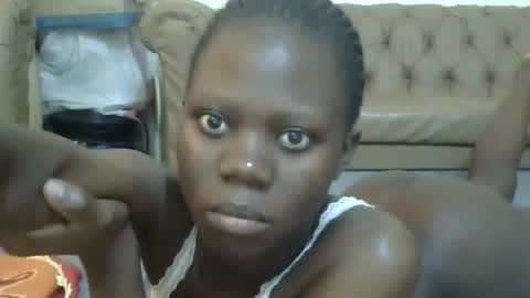 Snapshot of sweet_sharon01 chatting on December 2025 10:01:01 AM Sharon online show from December 2025 10:01:01 AM