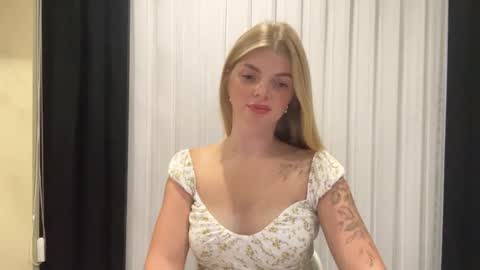 Mira online show from September 2025 08:31:02 PM