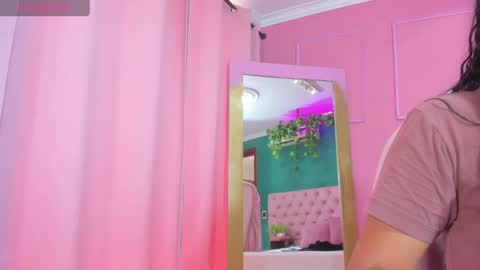 Yeileen online show from April 2026 07:11:02 PM