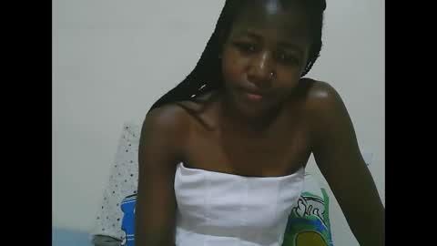 Snapshot of sweet_tattiana chatting on February 2025 04:59:01 PM Tatty online show from February 2025 04:59:01 PM