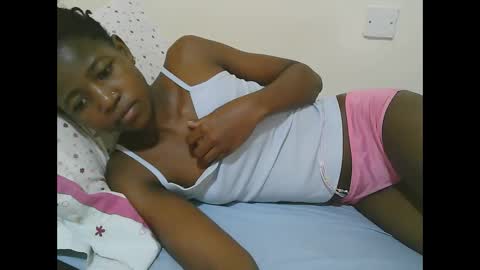 Snapshot of sweet_tattiana chatting on February 2025 08:17:01 AM Tatty online show from February 2025 08:17:01 AM