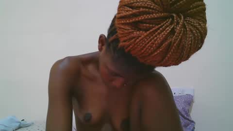 Snapshot of sweet_tattiana chatting on March 2025 10:16:02 AM Tatty online show from March 2025 10:16:02 AM