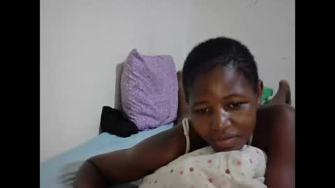 Snapshot of sweet_tattiana chatting on December 2025 07:09:01 PM Tatty online show from December 2025 07:09:01 PM