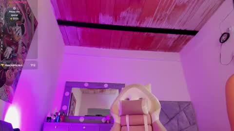 Snapshot of sweet_tiiina chatting on November 2025 08:08:02 PM online show from November 2025 08:08:02 PM