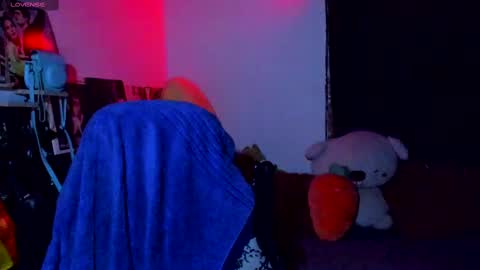 Snapshot of sweet_vond chatting on February 2025 03:29:02 AM Steven independent model online show from February 2025 03:29:02 AM