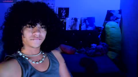 Snapshot of sweet_vond chatting on March 2025 06:00:02 AM Steven independent model online show from March 2025 06:00:02 AM