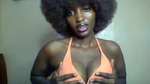 Snapshot of sweet_zuri3 chatting on May 2026 07:46:02 AM zuri online show from May 2026 07:46:02 AM