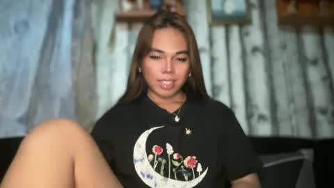 Snapshot of sweetalexa19 chatting on December 2024 06:42:02 PM alexa your one and only queen online show from December 2024 06:42:02 PM