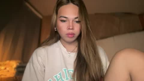 Snapshot of sweetalexa19 chatting on December 2024 05:22:02 AM alexa your one and only queen online show from December 2024 05:22:02 AM