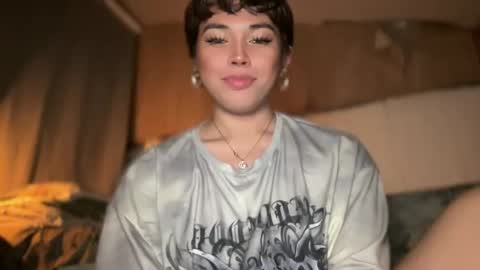 Snapshot of sweetalexa19 chatting on January 2025 02:35:02 PM alexa your one and only queen online show from January 2025 02:35:02 PM