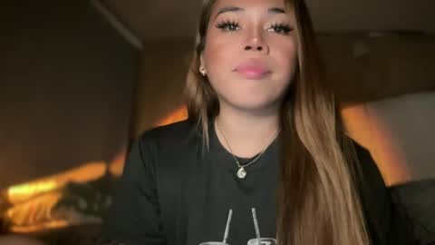 Snapshot of sweetalexa19 chatting on January 2025 09:01:02 AM alexa your one and only queen online show from January 2025 09:01:02 AM