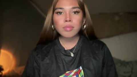 Snapshot of sweetalexa19 chatting on February 2025 05:51:02 PM alexa your one and only queen online show from February 2025 05:51:02 PM