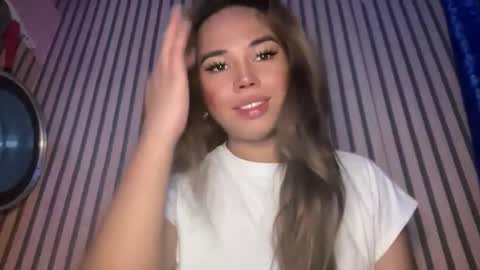 Snapshot of sweetalexa19 chatting on September 2025 06:13:01 AM alexa your one and only queen online show from September 2025 06:13:01 AM