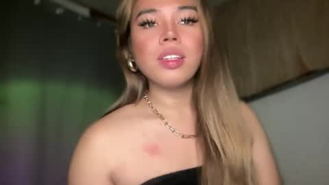 Snapshot of sweetalexa19 chatting on November 2025 11:04:02 PM alexa your one and only queen online show from November 2025 11:04:02 PM