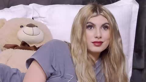 Snapshot of sweetanisia chatting on September 2025 06:33:02 PM Anisia online show from September 2025 06:33:02 PM