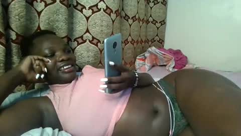 Snapshot of sweetassbabe20 chatting on June 2026 03:25:01 AM Sweetass online show from June 2026 03:25:01 AM