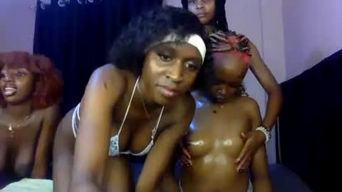 Snapshot of sweetbaby_30 chatting on July 2026 06:34:02 PM Sweetbaby 30 online show from July 2026 06:34:02 PM
