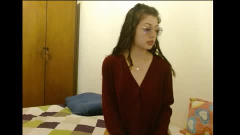 sweetcalm_ online show from February 2026 03:37:02 AM