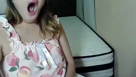 sweetcamille69 online show from March 2025 07:54:02 PM