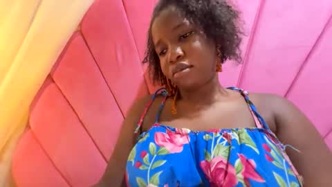 Snapshot of sweetcoochiex chatting on October 2025 07:14:02 PM sweetcoochiex online show from October 2025 07:14:02 PM