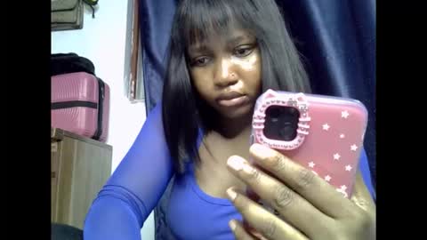 Snapshot of sweetcoochiex chatting on December 2025 06:24:02 PM sweetcoochiex online show from December 2025 06:24:02 PM