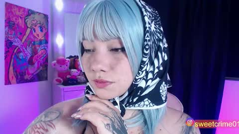 Snapshot of sweetcrime chatting on October 2025 05:19:02 AM       Independent model online show from October 2025 05:19:02 AM
