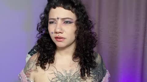 Snapshot of sweetcrime chatting on May 2026 10:36:01 AM Independent model online show from May 2026 10:36:01 AM