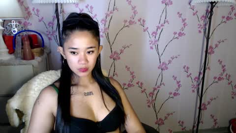 Danni online show from January 2025 10:02:02 AM