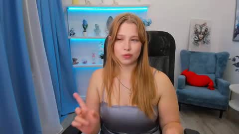 Snapshot of sweetdaylight chatting on May 2026 10:41:02 PM sweetdaylight online show from May 2026 10:41:02 PM