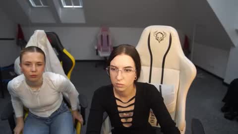 Amelia online show from September 2025 10:16:02 AM