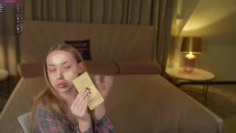 Amelia online show from November 2025 01:28:01 AM