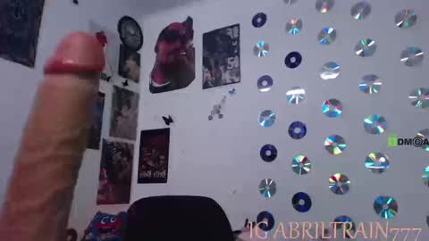 Abril online show from September 2025 05:01:02 PM