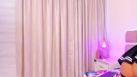 Snapshot of sweete_coraline9 chatting on November 2025 12:51:01 PM Coraline online show from November 2025 12:51:01 PM