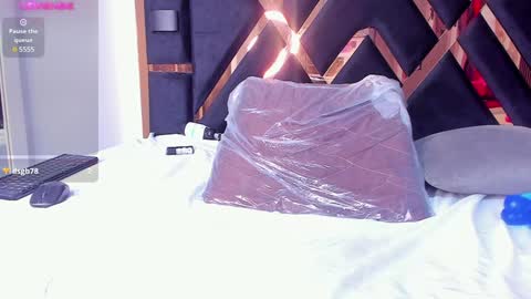 Snapshot of sweetebonny1 chatting on December 2024 02:13:02 PM Jimena online show from December 2024 02:13:02 PM