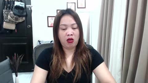 Snapshot of sweetestsmile_ chatting on December 2024 11:12:02 PM Khaye online show from December 2024 11:12:02 PM