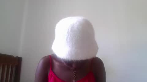 sweetfel online show from January 2026 01:04:01 PM