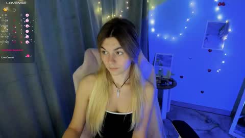 sweetfoyou online show from September 2025 07:01:01 AM