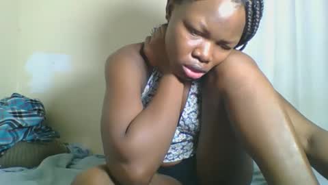 Snapshot of sweetgal2025 chatting on June 2026 02:45:02 AM EUNICE online show from June 2026 02:45:02 AM