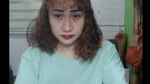 Jean online show from October 2025 02:12:01 PM