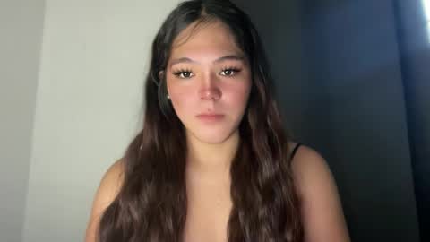 Ayesha online show from November 2025 12:32:01 AM